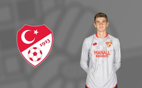 U17 | Arda Özçimen'e Milli Davet