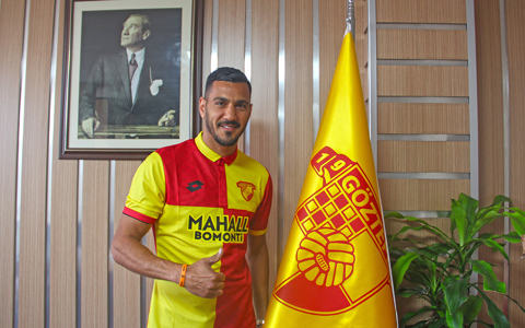 Deniz Kadah Signs for Göztepe