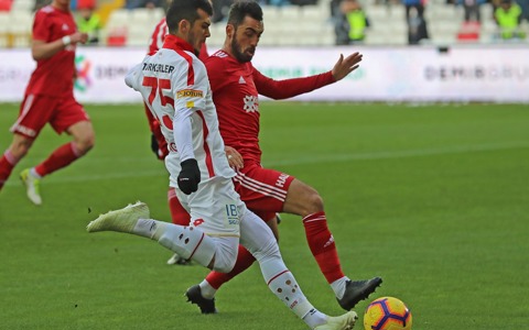 DG Sivasspor 2-0 Göztepe'miz