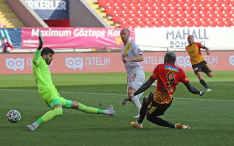 23. Hafta: Göztepe'miz 2-2 Yeni Malatyaspor