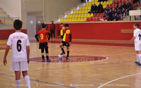 Futsalda İlk Gün Tamamlandı