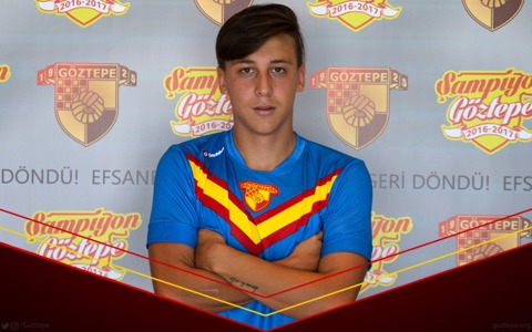 Erol Hakan Sepil Profesyonel Oldu